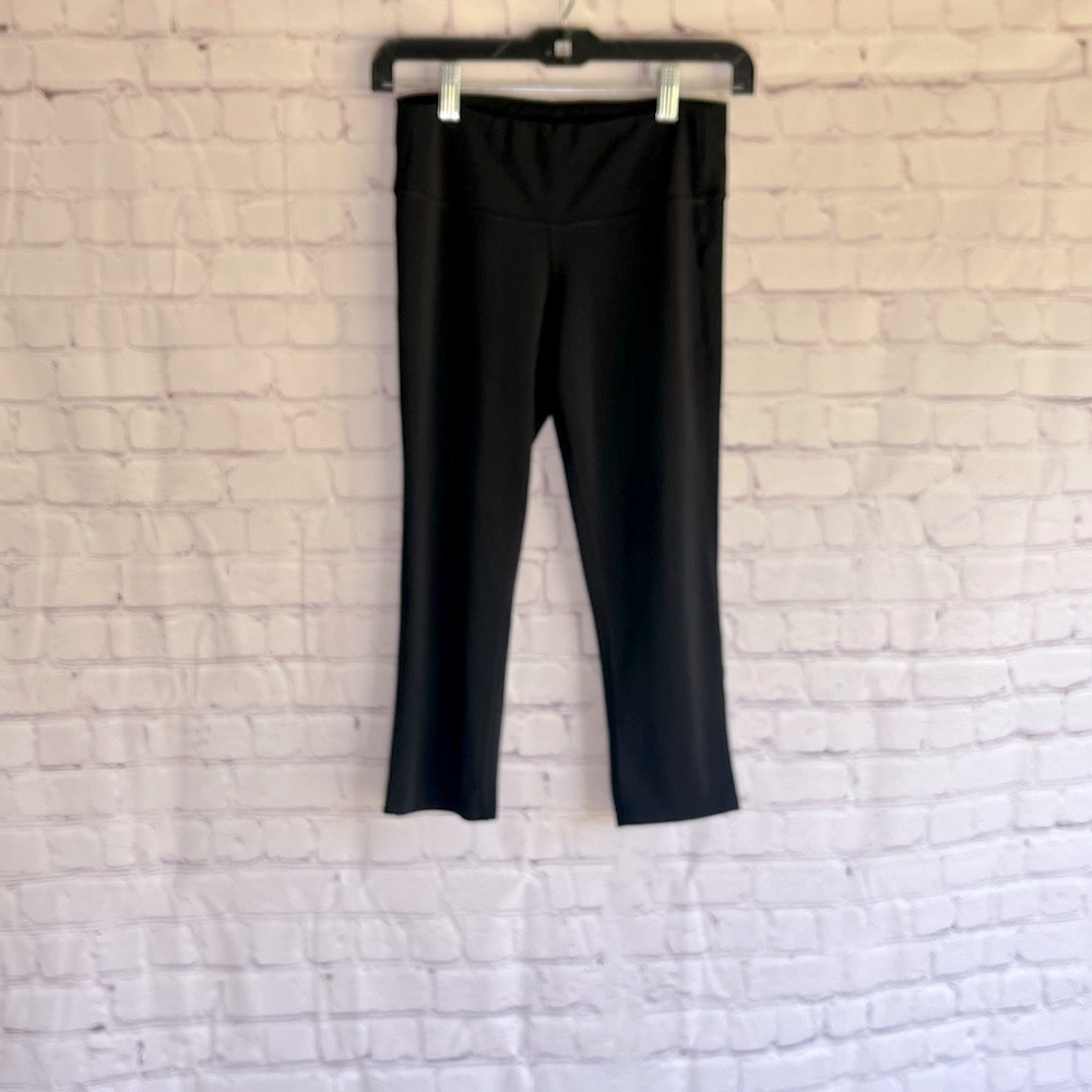New Balance Black Capri‎ Athletic Leggings Woman’s Size Small